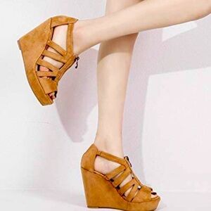 💕 MILA LADY WEDGES SIZE 8.5 LIKE NEW BEAUTIFUL SHOES COMFORTABLE Zipper